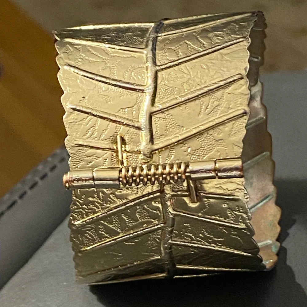 Gold Tone Textured Wide Leaf Design Hinge Overlapping Cuff Bracelet Bohemian